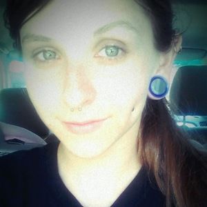 Meet your Posher, Mia